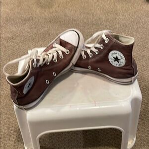 Converse Brown High-Top Sneakers Classic Canvas Design